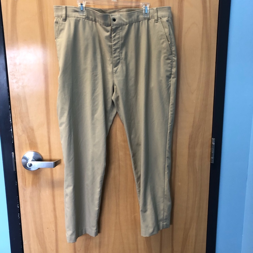 Nike Men's Tan golf Pants